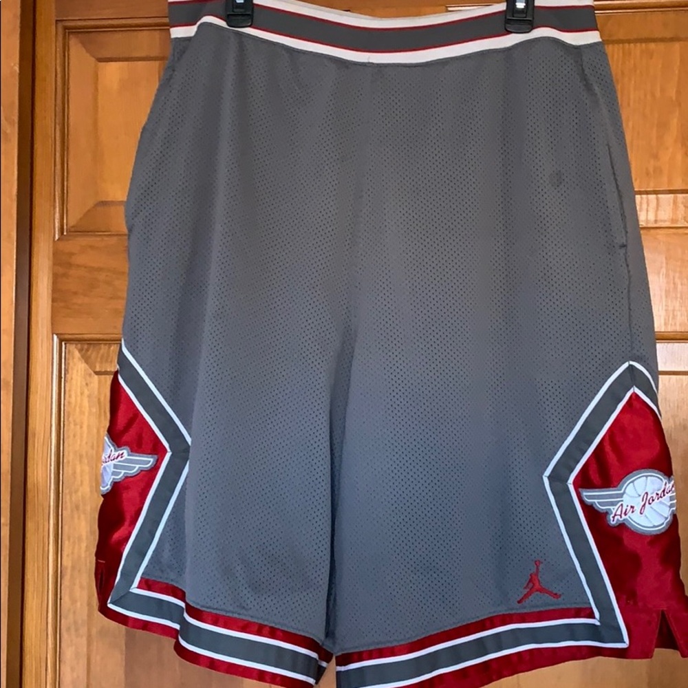 Air Jordan Men’s L Retro Vintage Shorts RARE